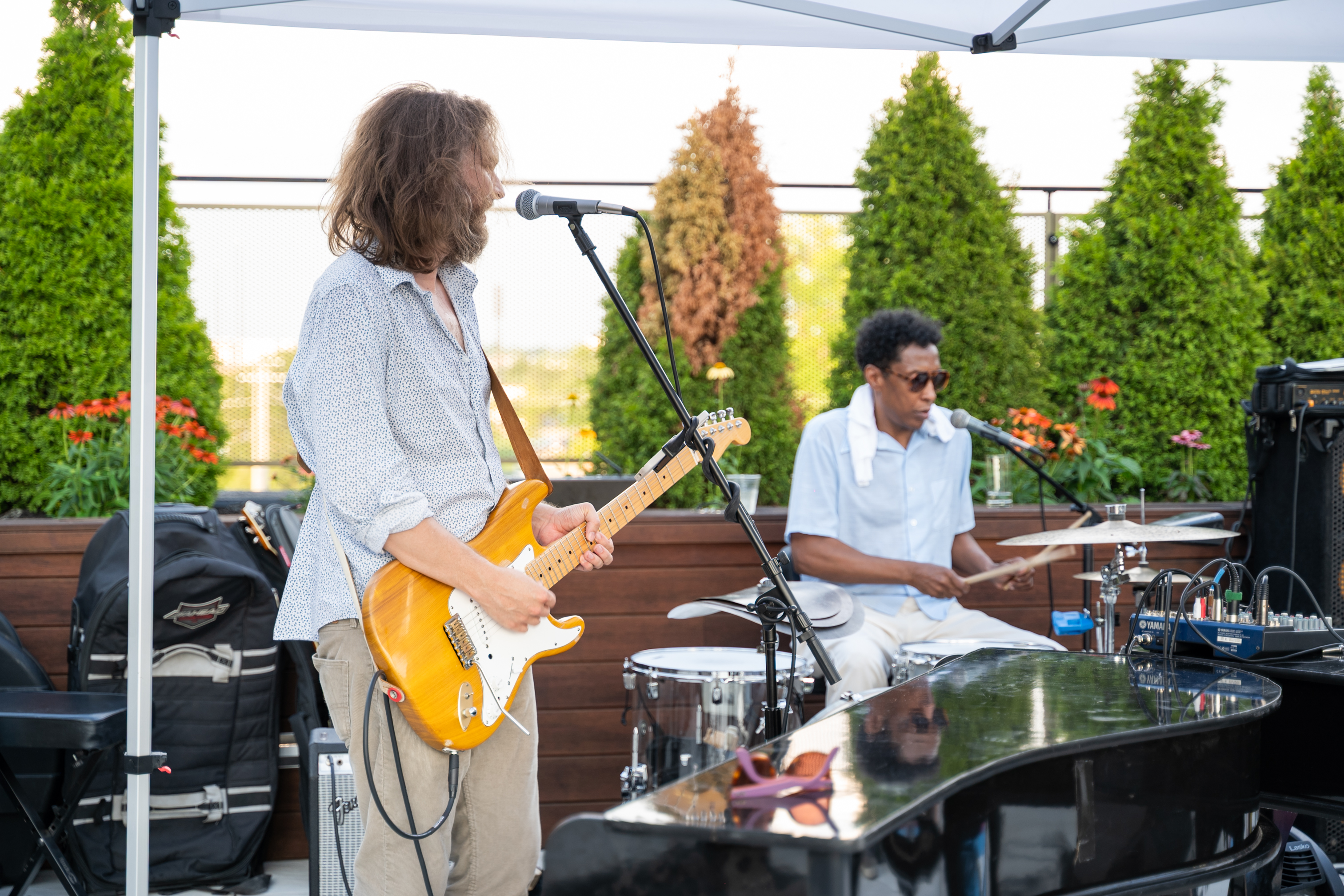 Live music at Blossoms at the Backyard